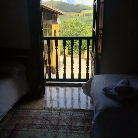 Holiday home Casa Rural Alegrias Malleza