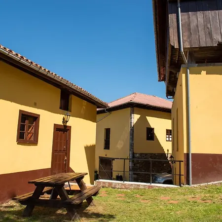 Holiday home Casa Rural Alegrias